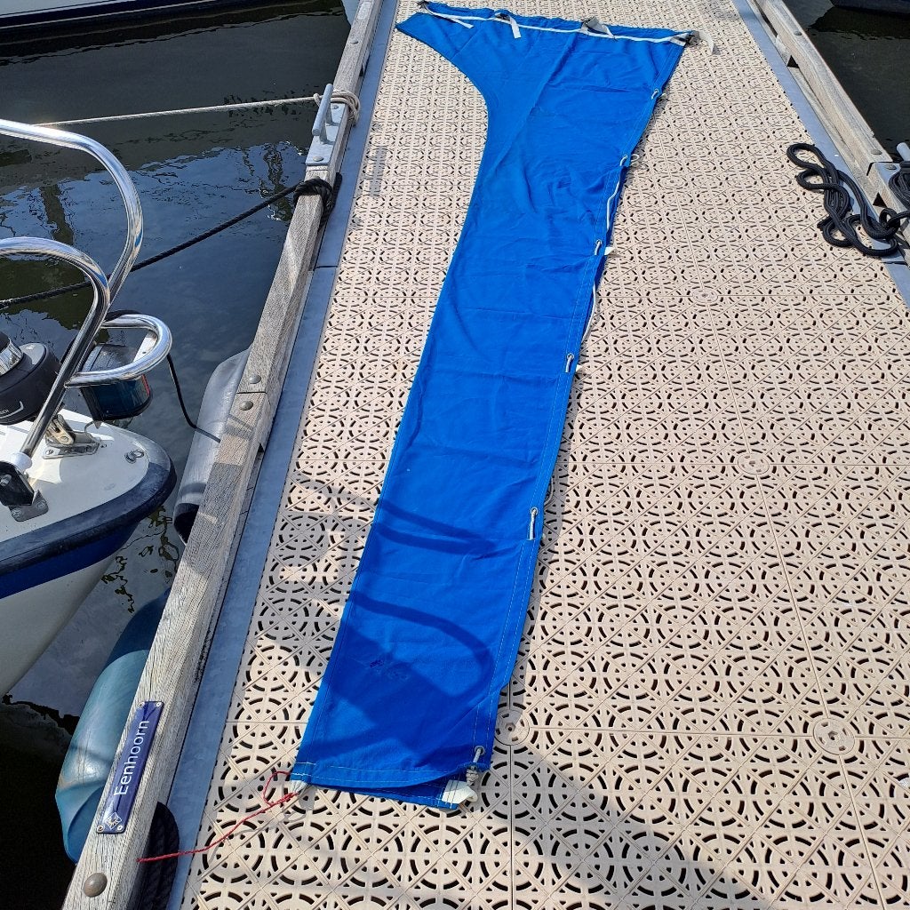 Huik voor grootzeil. Lengte 325 cm., Ophalen, 6 meter of meer, Gebruikt, 15 tot 30 m²