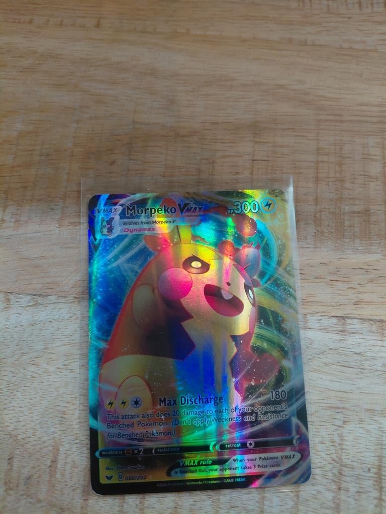 Morpeko VMAX Pokémon Kaart - Zo Goed als Nieuw, Ophalen of Verzenden, Zo goed als nieuw, Losse kaart, Foil
