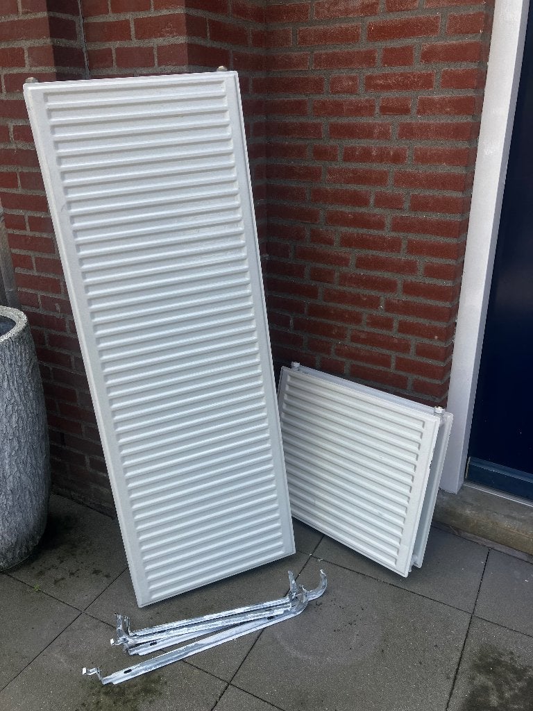 Radiatoren / kachels, Ophalen, 30 tot 80 cm, Gebruikt, Radiator