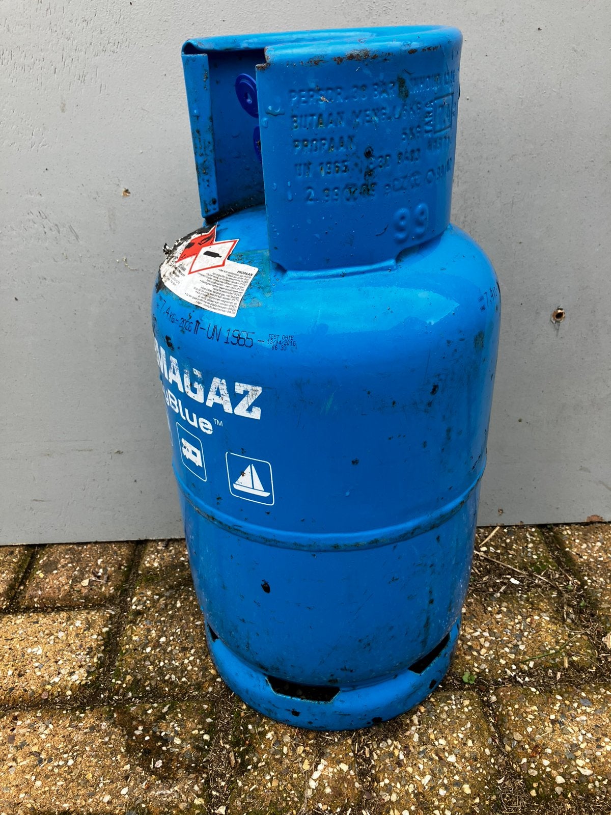 Primagaz 7,4 volle gasfles, Caravans en Kamperen, Ophalen of Verzenden, Zo goed als nieuw
