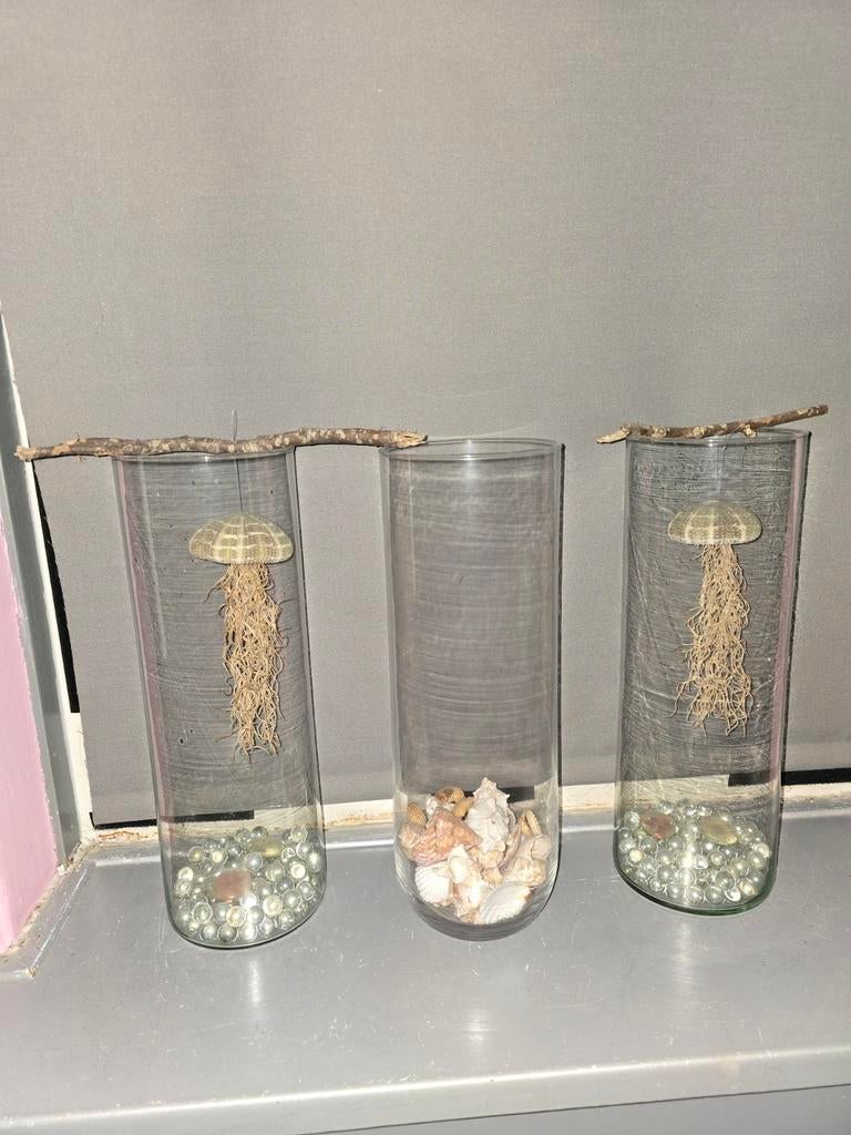 3 mooie vazen met inhoud., Ophalen, Overige kleuren, Minder dan 50 cm, Glas