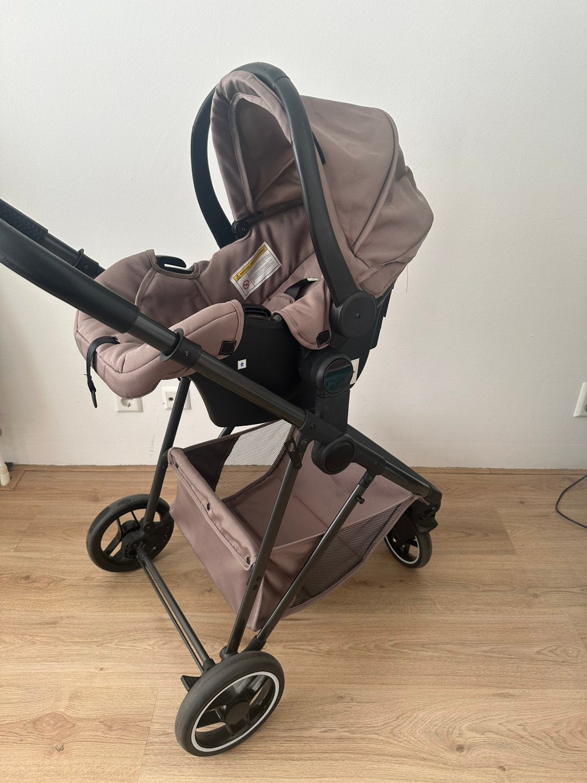 X Adventure Kinderwagen & Maxi Cosi, Kinderen en Baby's, Kinderwagens en Combinaties, Ophalen, Zo goed als nieuw, Maxi-Cosi