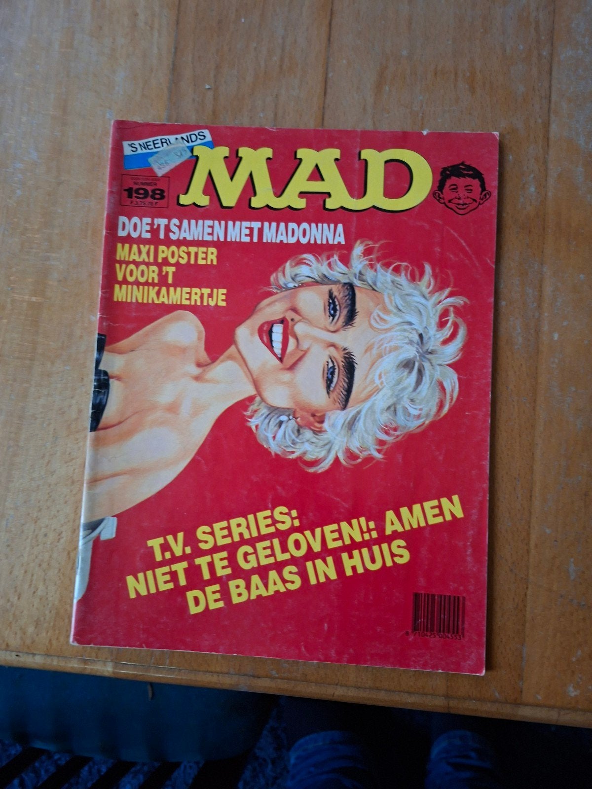 MAD Tijdschrift met Madonna op de cover - Nummer 198, Boeken, Tijdschriften en Kranten, Ophalen of Verzenden