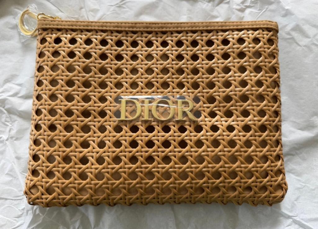 Dior solar pouch 2026, Sieraden, Tassen en Uiterlijk, Toilettassen, Ophalen of Verzenden, Zo goed als nieuw, Dame