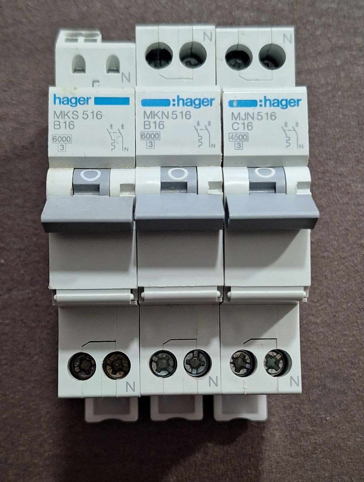 3 stuks hager automaten B16 en C16, Ophalen of Verzenden, Overige typen