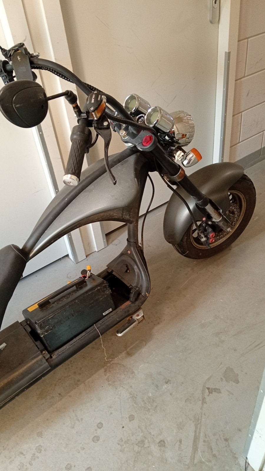 Elektrische E-chopper zwart - Klusjesproject, Ophalen of Verzenden
