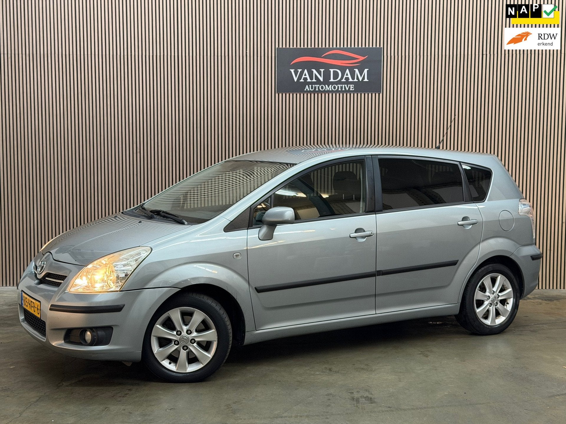 Toyota Verso 1.8 VVT-i Luna 2008 NAP TREKHAAK CRUISE CLIMA N, Auto's, Gebruikt, Zwart, 4 cilinders, 129 pk