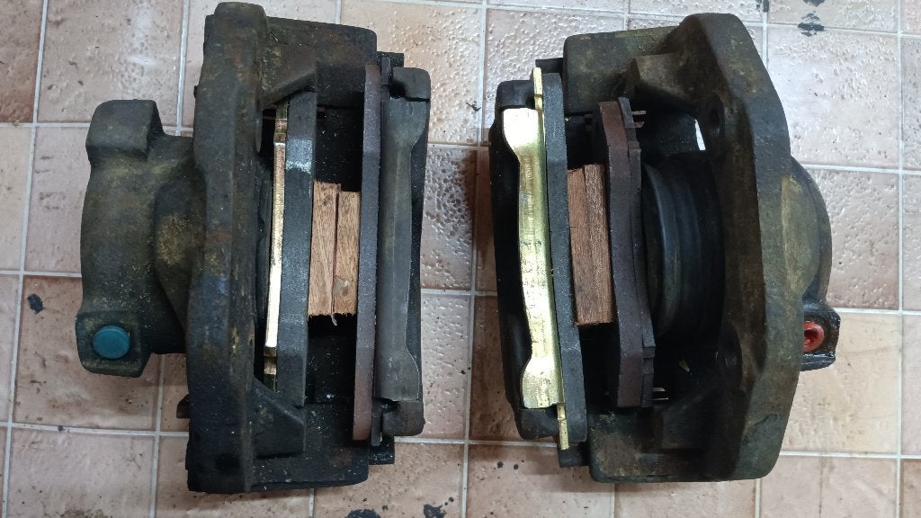 remklauw links en rechts DODGE W200, Ophalen, Gebruikt, Dodge