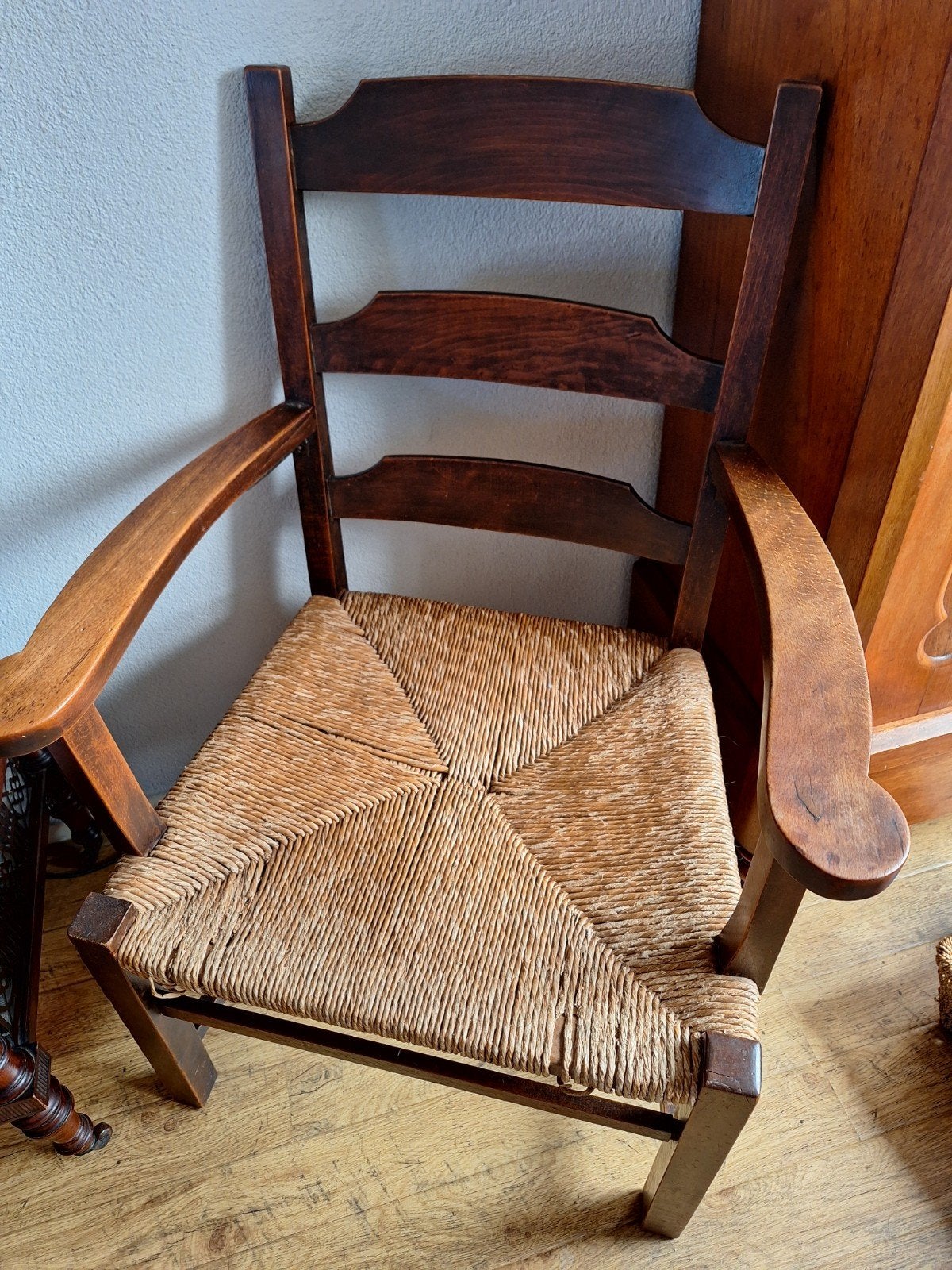 Vintage stoel met rieten zitting, Ophalen
