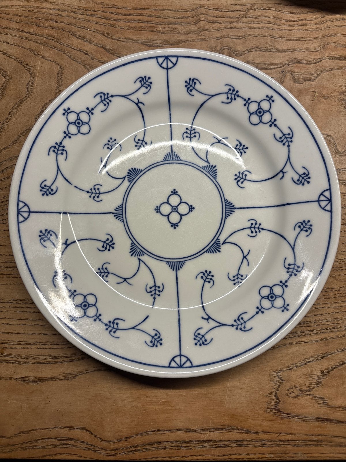 Jäger Eisenberg Original Blau Saks bord - 23 cm, Antiek en Kunst, Antiek | Servies los, Ophalen