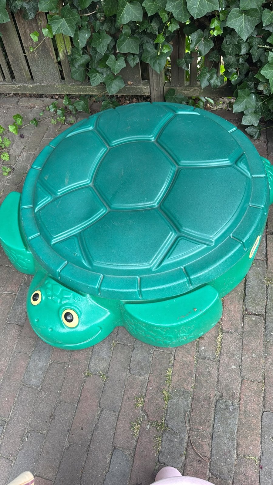 Little Tikes zandbak kikker met deksel, Ophalen, Gebruikt