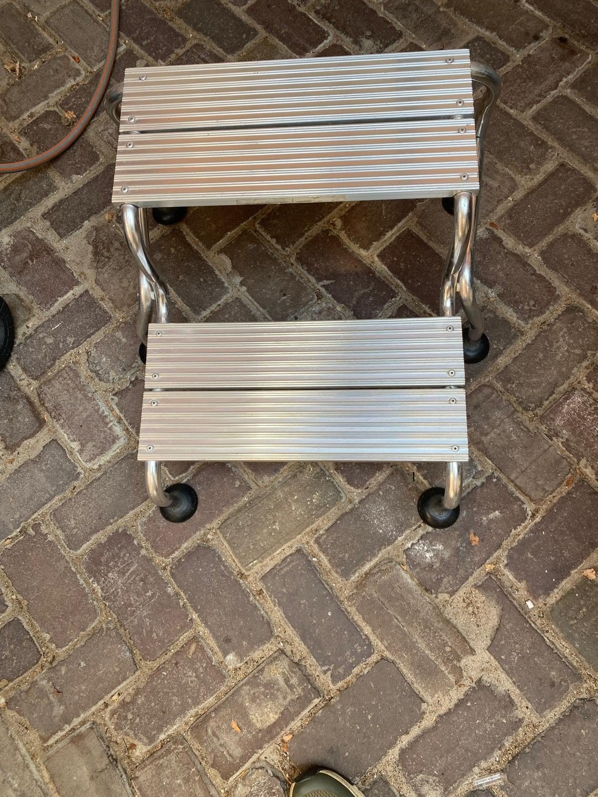 Stevig aluminium trapje voor caravan of camper, Caravans en Kamperen, Ophalen of Verzenden, Zo goed als nieuw