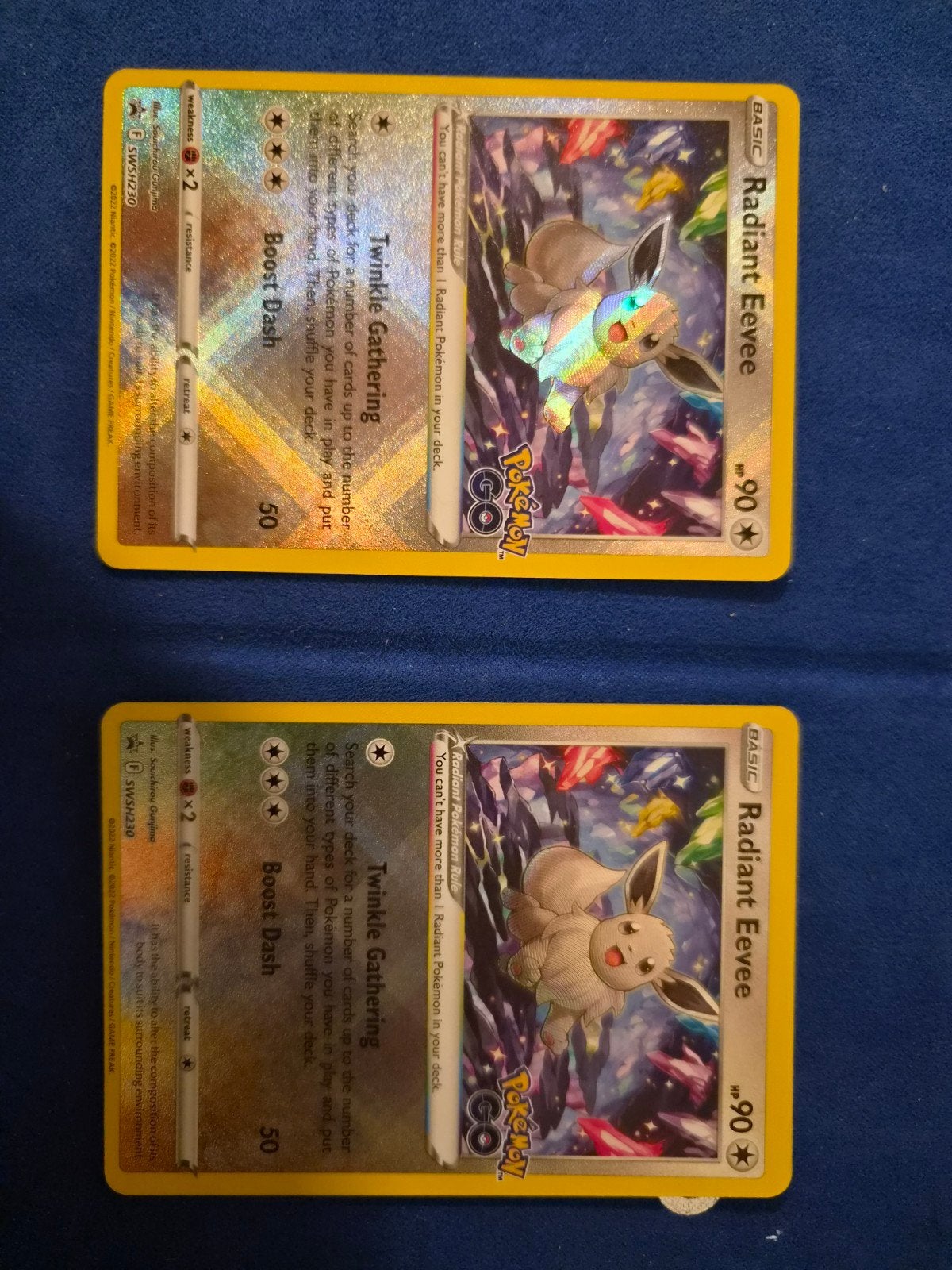 radiant eevee 16,- per stuk, Ophalen of Verzenden, Zo goed als nieuw