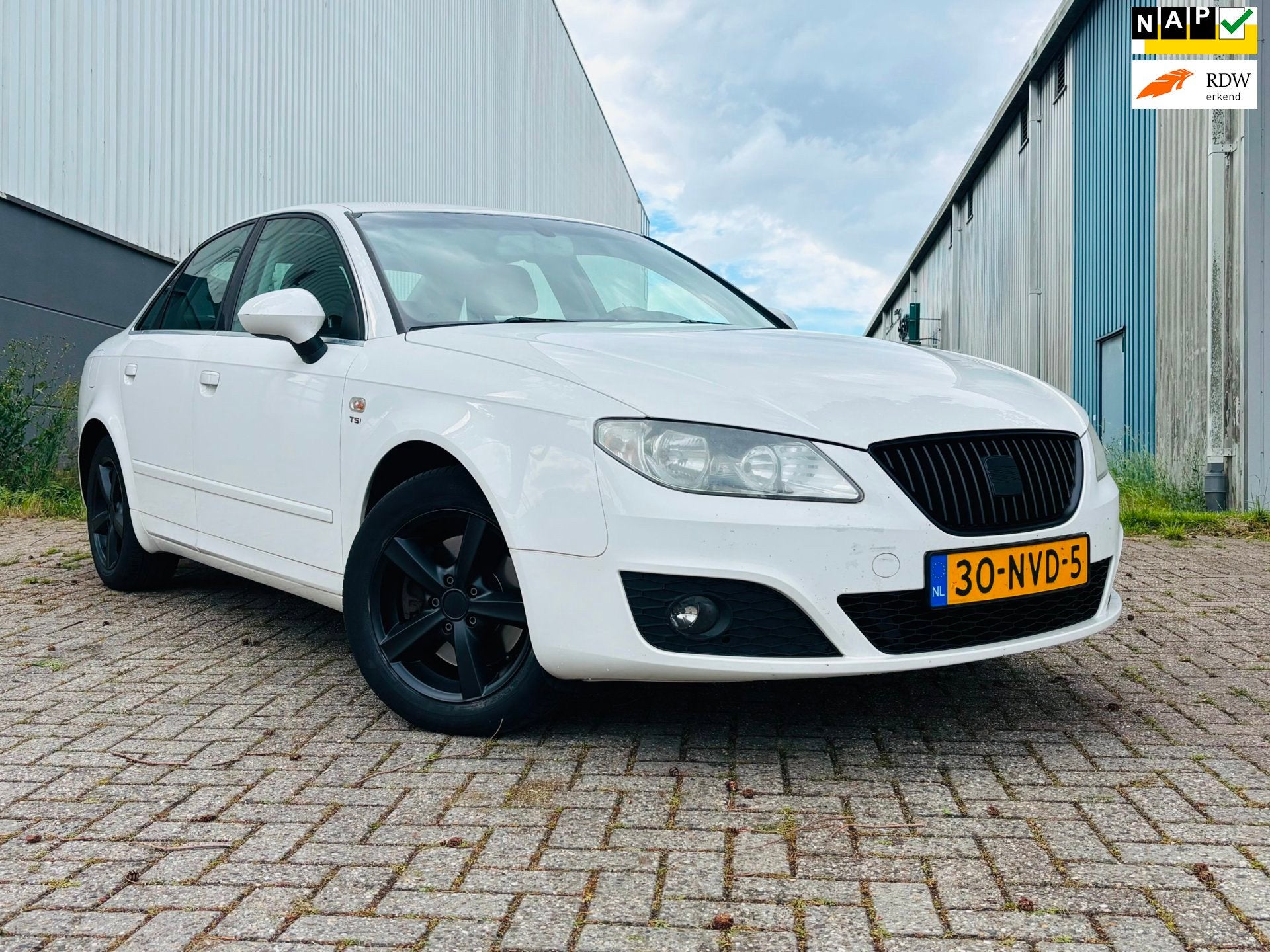 Seat Exeo 1.8 TSI Style 118 KW, Voorwielaandrijving, Euro 5, Stof, Gebruikt