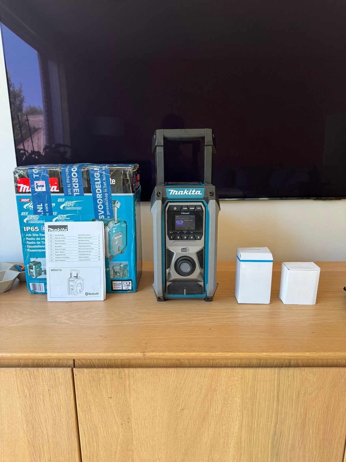 Makita mr007g bouwradio/radio nieuw en compleet, Ophalen of Verzenden, Zo goed als nieuw, Bouwradio
