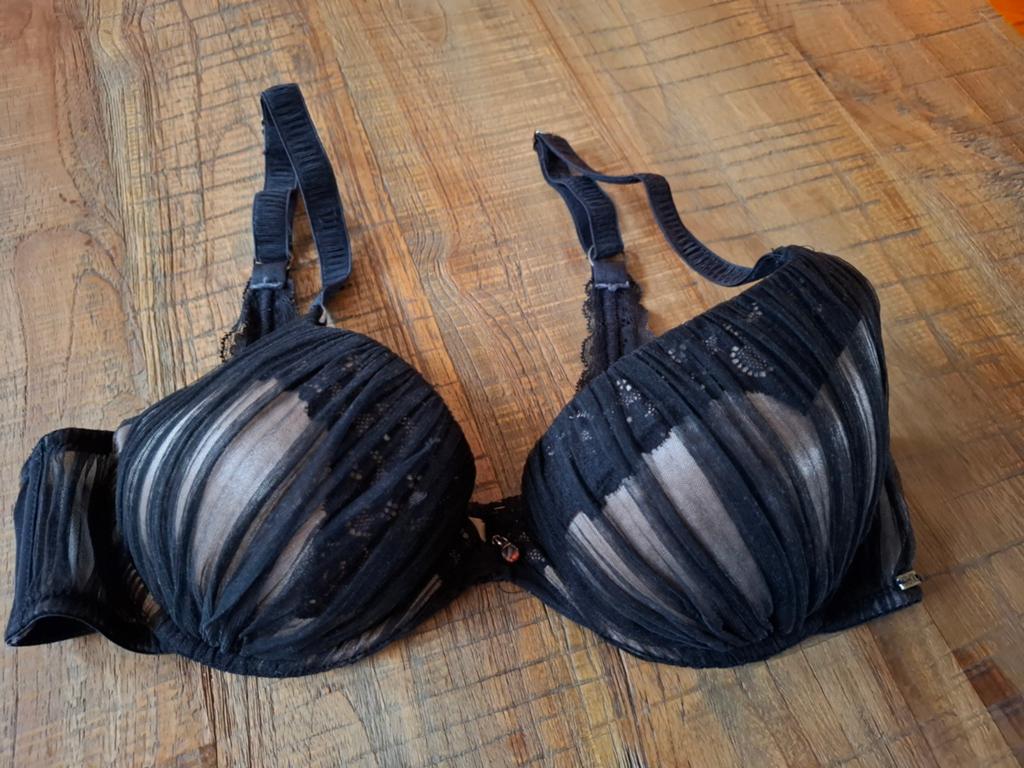 Hunkemöller Noir zwarte bh maat 75C, Hunkemöller, Ophalen of Verzenden, Zwart, BH