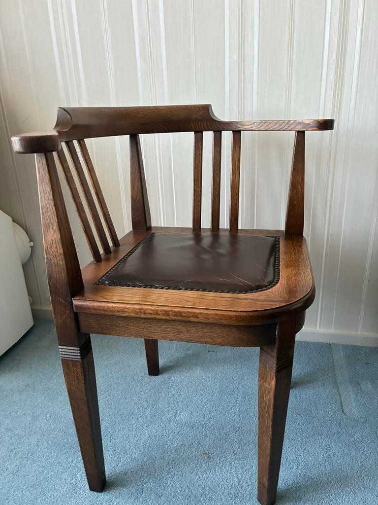 Antieke Eikenhouten Stoel met Lederen Zitting, Antiek en Kunst, Antiek | Meubels | Stoelen en Banken, Ophalen