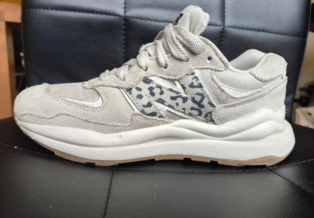New Balance 5740 sneakers mt. 38 (valt klein: 37,5!), Beige, New Balance, Ophalen of Verzenden, Sneakers of Gympen