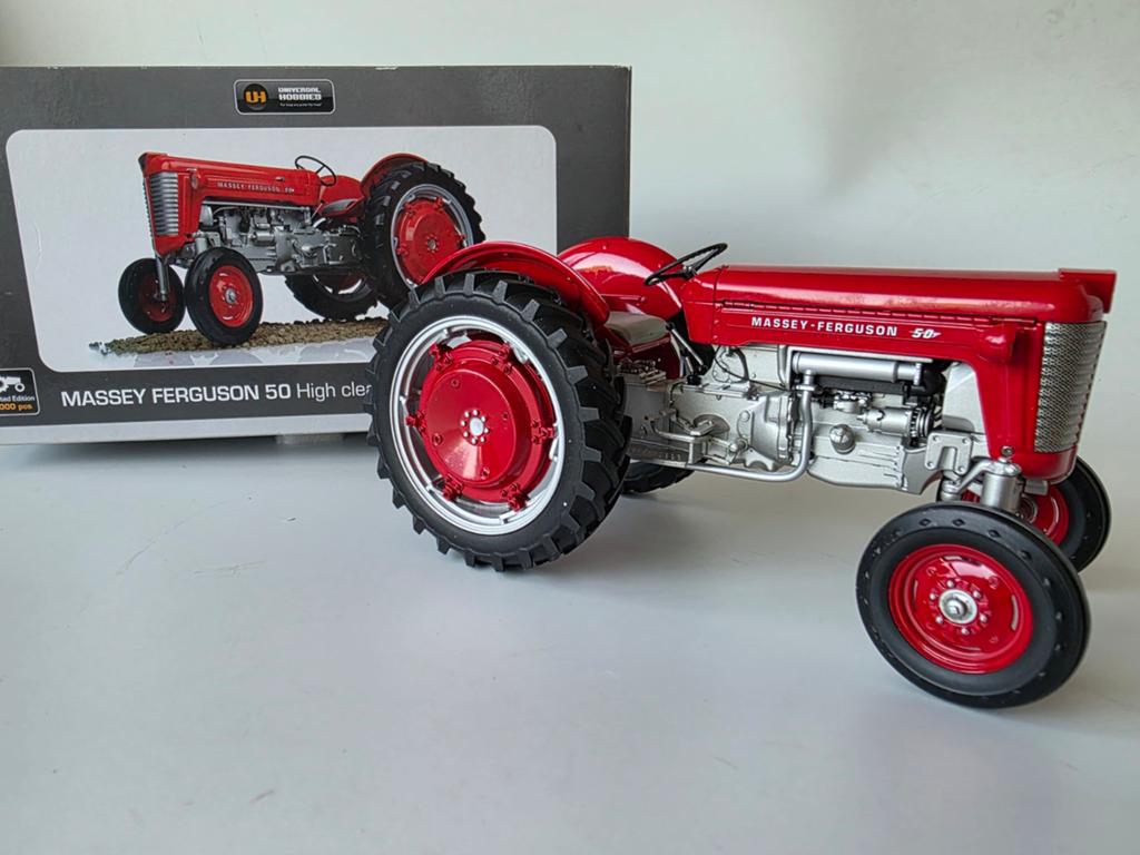 MASSEY-FERGUSON 50 HIGH CLEARANCE (1959)UH 1:16, Ophalen of Verzenden, Nieuw, Tractor of Landbouw, Universal Hobbies