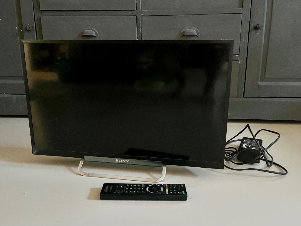 Sony 24” slaapkamer TV, Audio, Tv en Foto, Ophalen, 50 Hz, Full HD (1080p), Gebruikt
