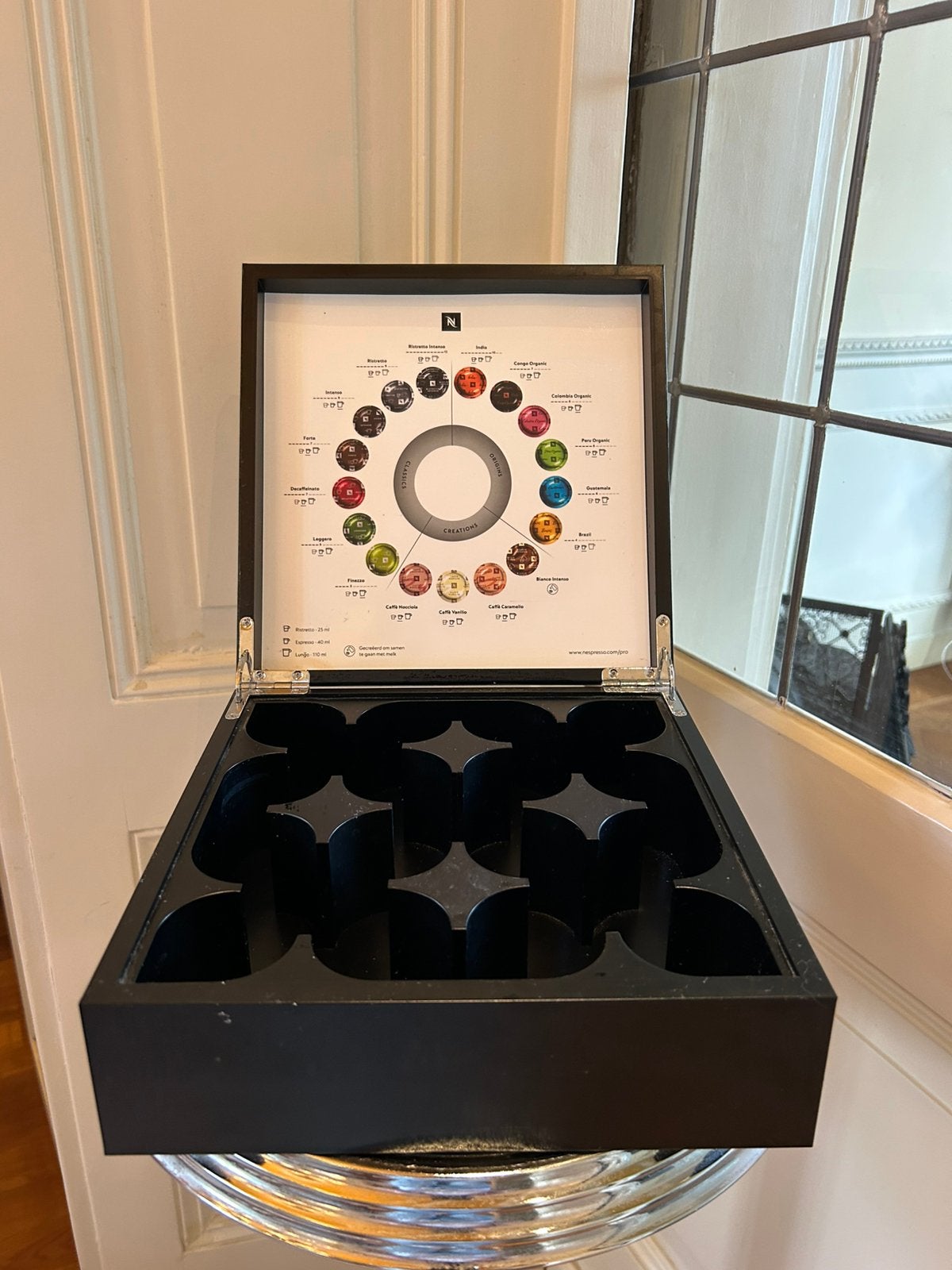 Nespresso Presentatiekist, Ophalen, Zo goed als nieuw