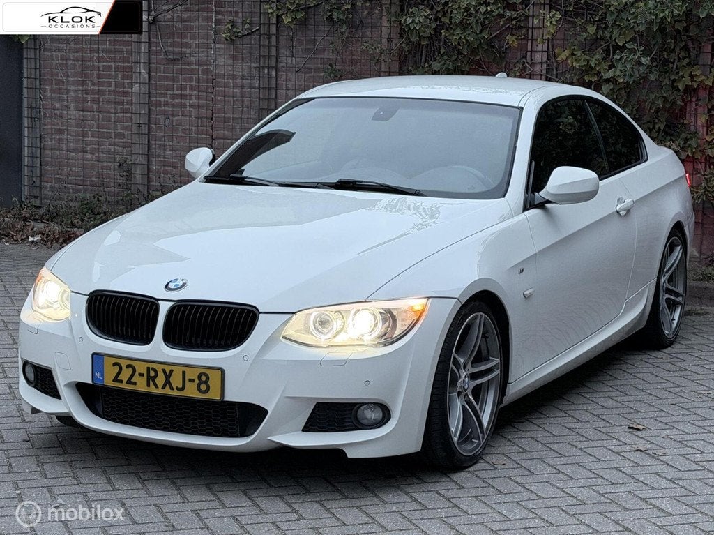 BMW 3-serie Coupé 320i Corporate Lease Business Line M Spor, Euro 5, 1995 cc, 4 cilinders, 4 stoelen