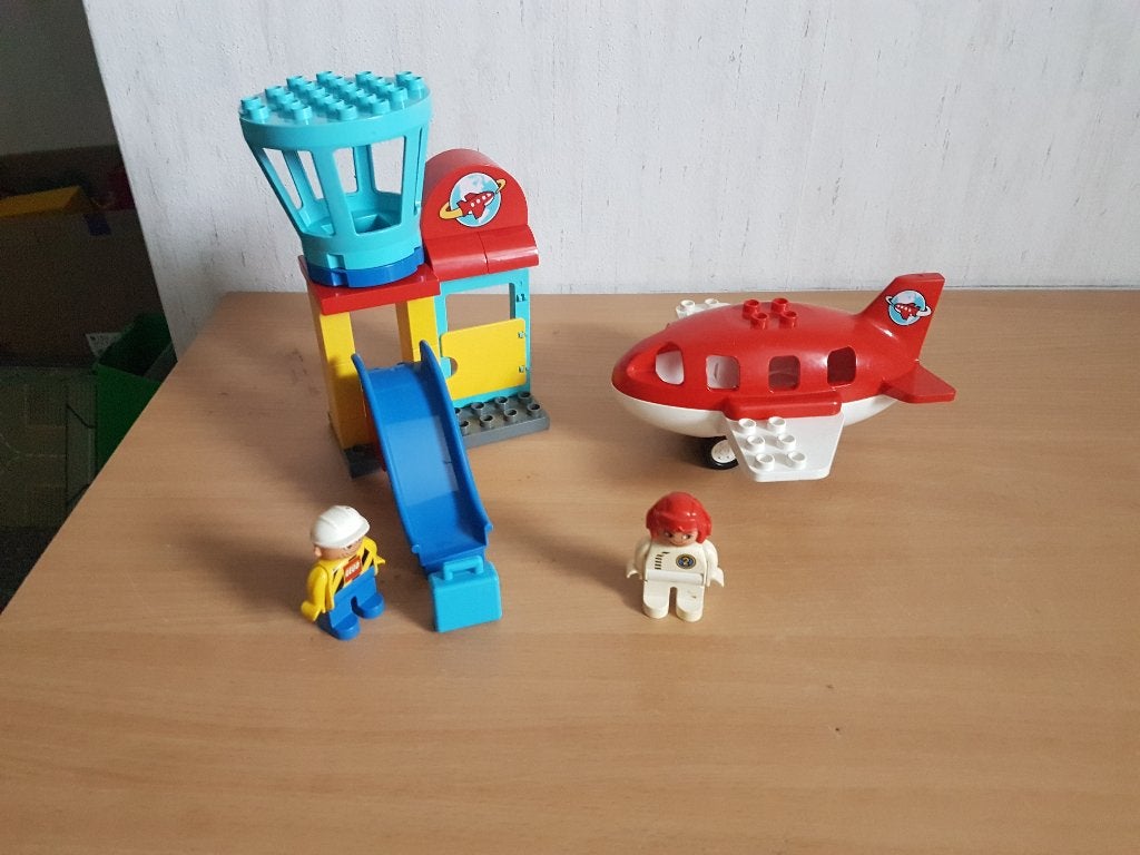 duplo vlieg tuig met toren popjes voor 12,50, Ophalen of Verzenden, Zo goed als nieuw, Duplo