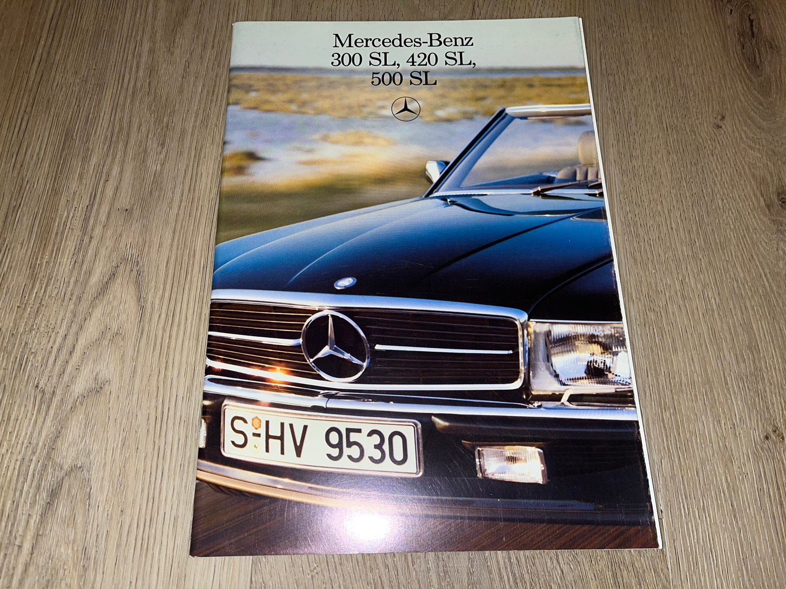 Folder Mercedes-Benz R107 1987 (300SL, 420SL, 500SL), Ophalen of Verzenden, Zo goed als nieuw, Mercedes