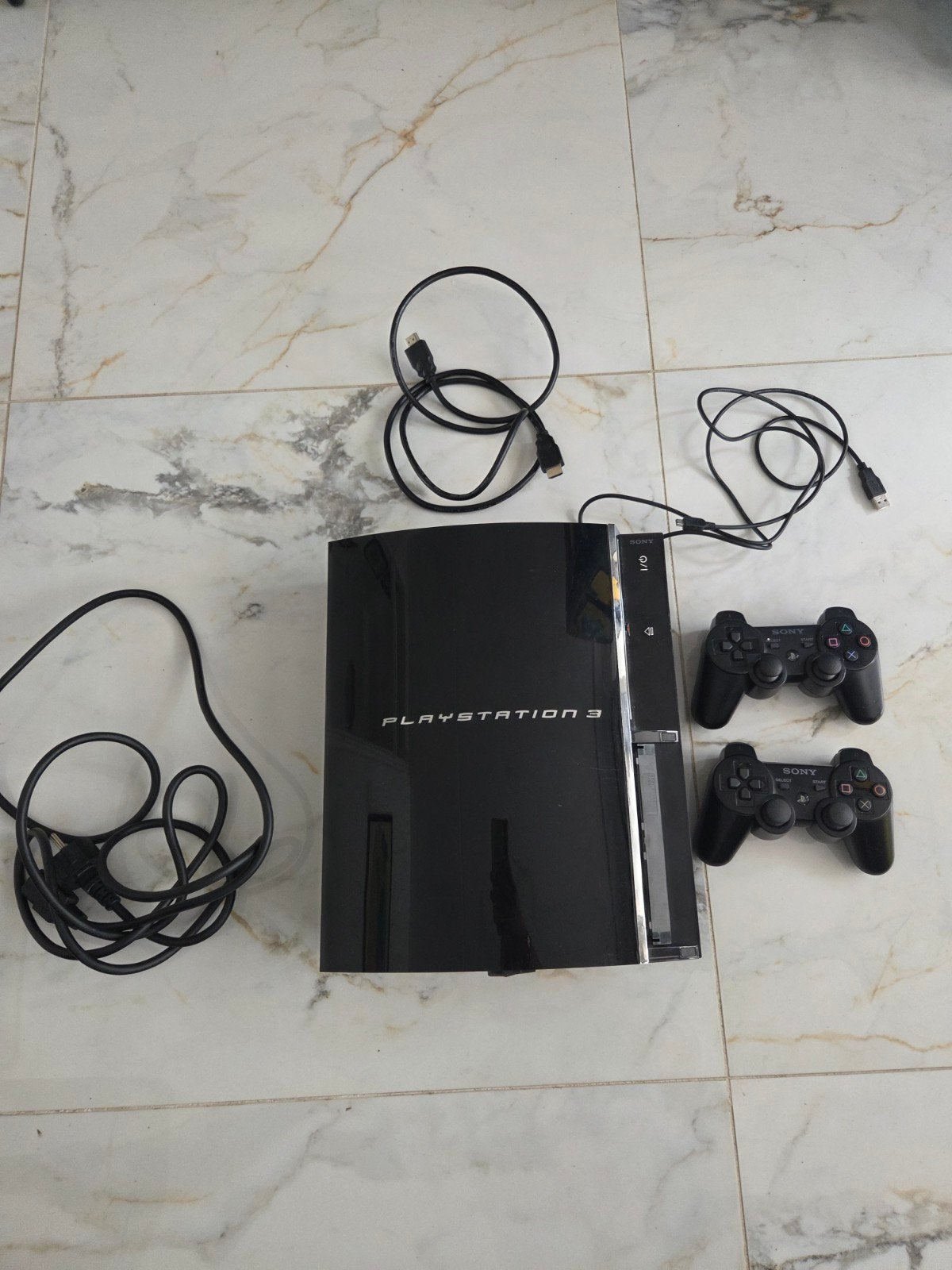 PS3 + controllers, Spelcomputers en Games, Spelcomputers | Sony PlayStation 3, Ophalen, Niet werkend, Met 2 controllers, Phat