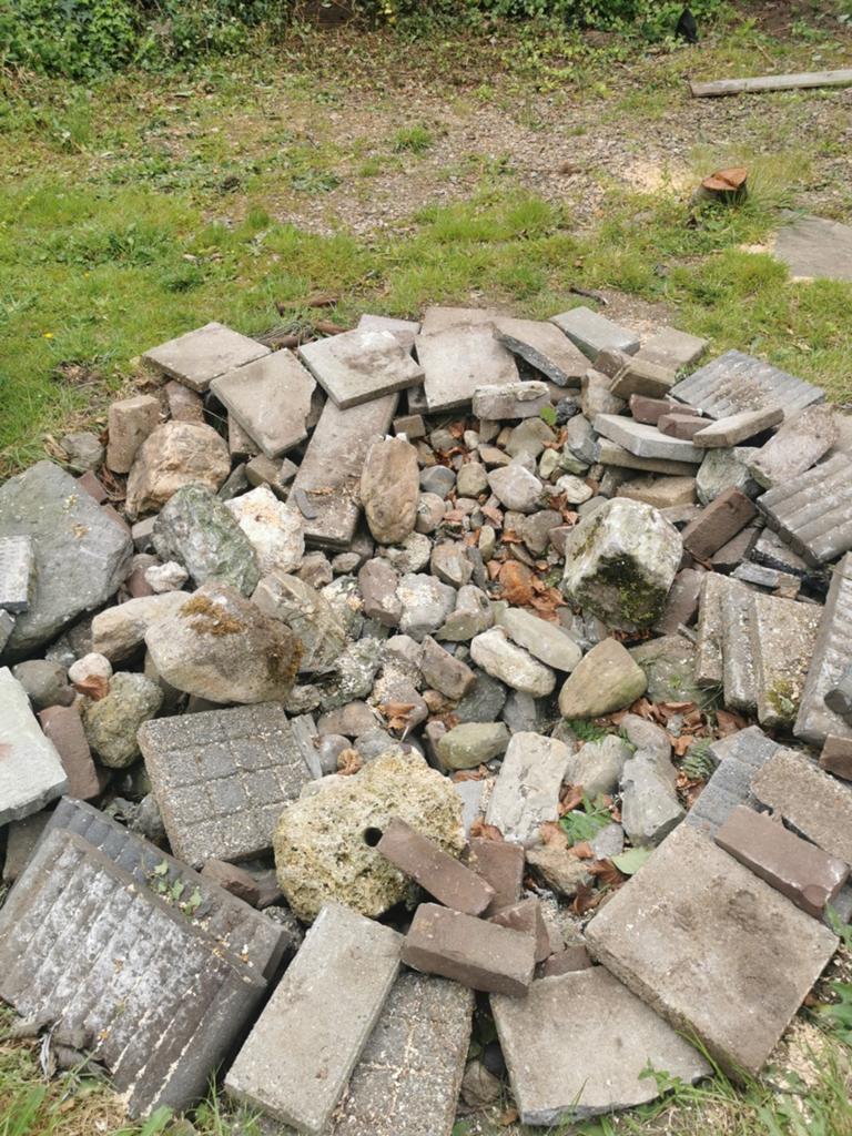 Gratis natuurstenen en tegels af te halen, Ophalen, Gebruikt, Overige typen, Natuursteen