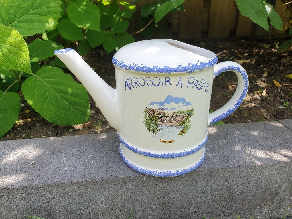 Planten gieter uit dorpje Melisey. Frankrijk tuin bloemen, Tuin en Terras, Ophalen of Verzenden, Zo goed als nieuw, Overige materialen