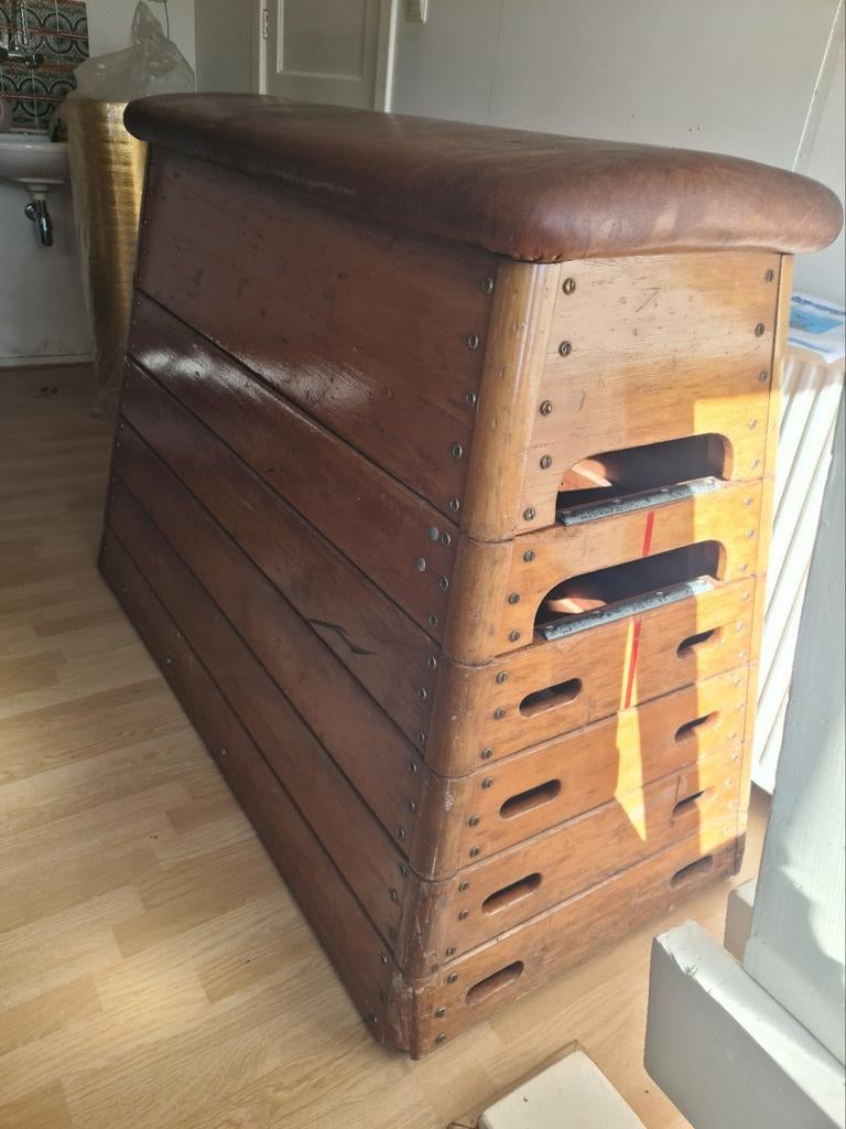 Vintage Turnkast / Gymtoestel - Hout en Leer, Ophalen of Verzenden, Gebruikt