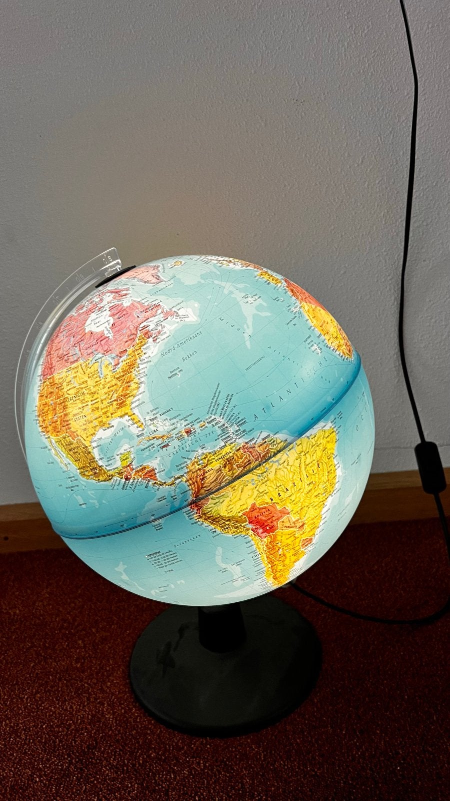 Verlichte wereldbol - Educatief en decoratief, Huis en Inrichting, Woonaccessoires | Overige, Meerkleurig, Overige stijlen, Kunststof