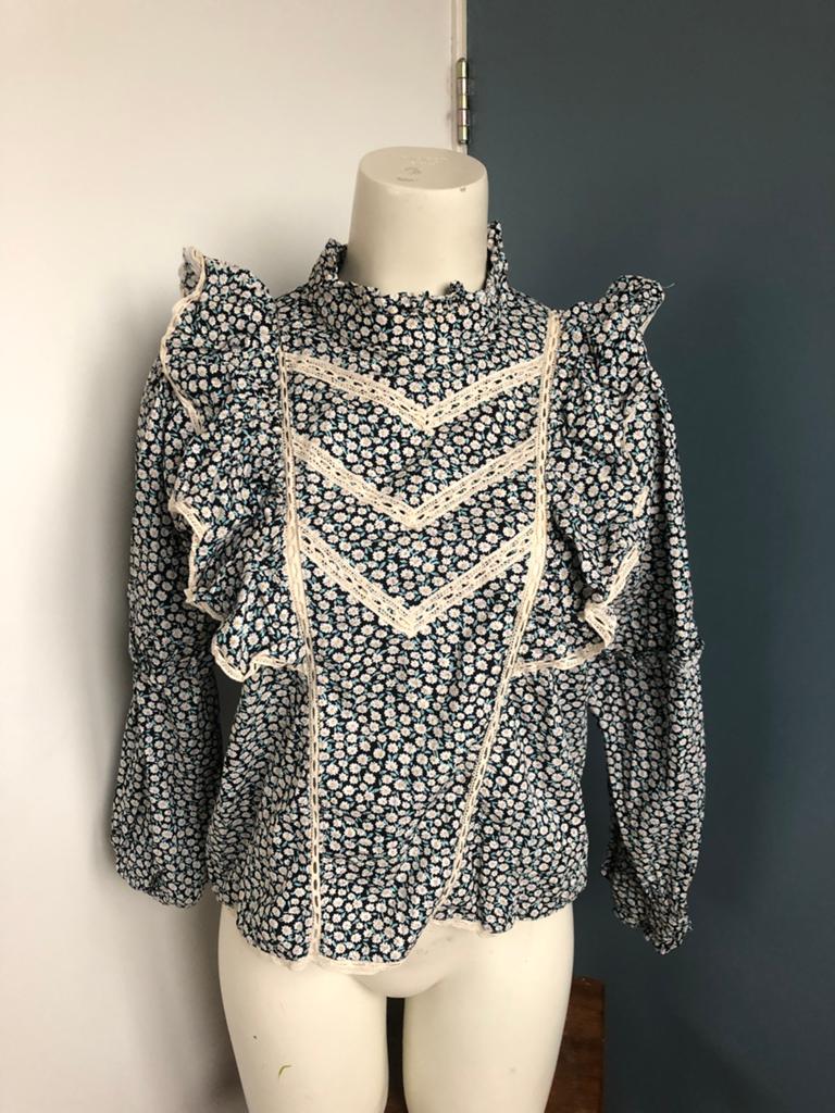 Drole de copine bloemen blouse franjes kant kanten S m zwart, Kleding | Dames, Blouses en Tunieken, Zwart, Ophalen of Verzenden
