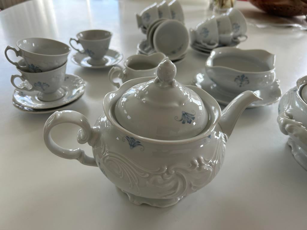 Servies Wawel Made in Poland, Antiek en Kunst, Antiek | Servies compleet, Ophalen of Verzenden