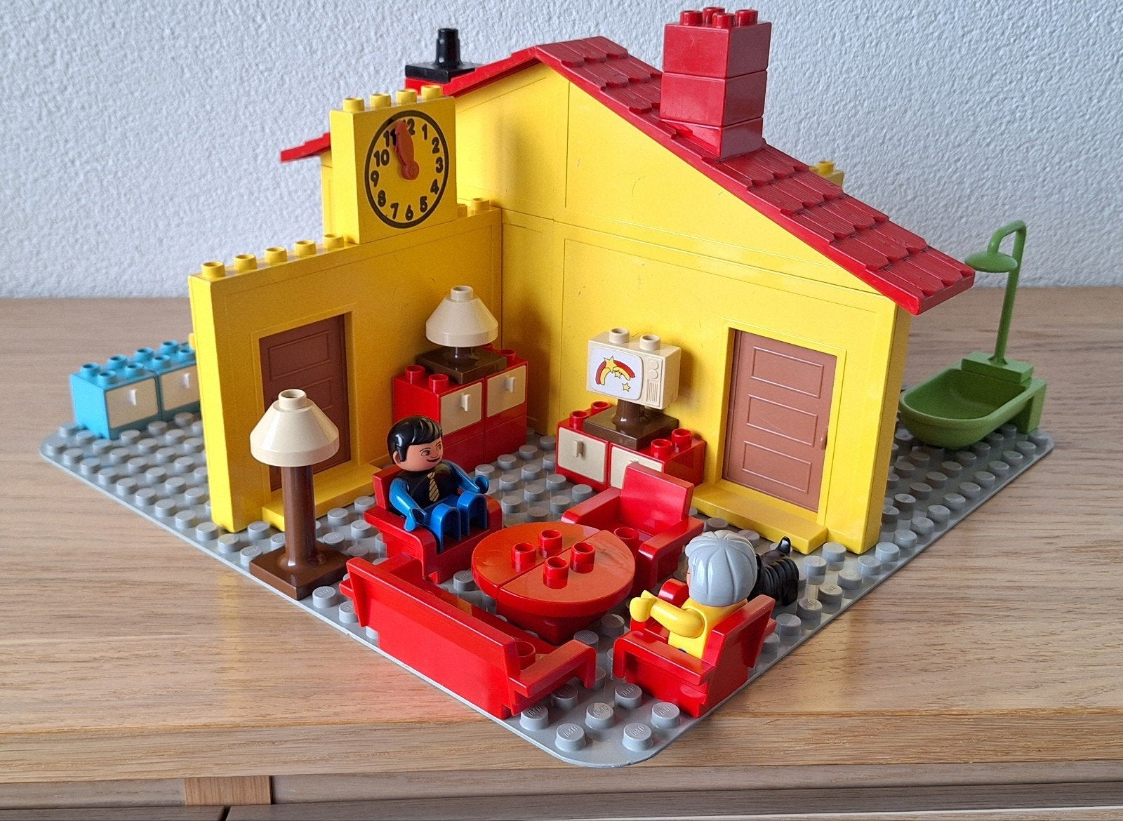 Lego Duplo Huis 2770 met meubels en poppetjes, Ophalen of Verzenden, Gebruikt