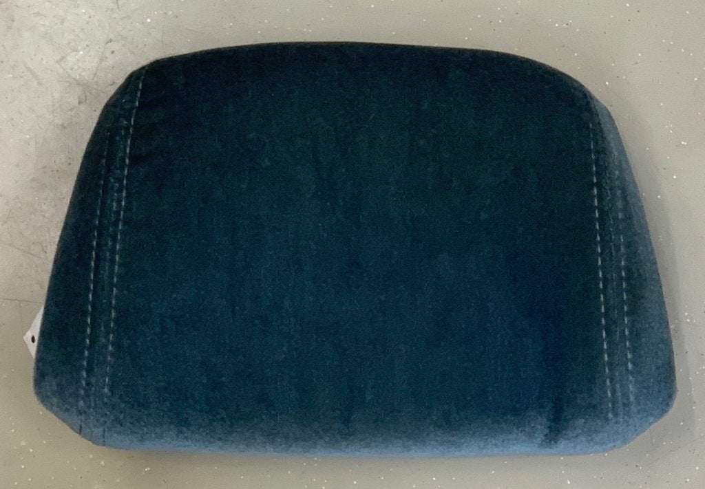 Hoofdsteun kussen. Volvo 240, 740, 940 div kleuren 1 stuks ., Auto diversen, Auto-accessoires, Gebruikt, Ophalen of Verzenden
