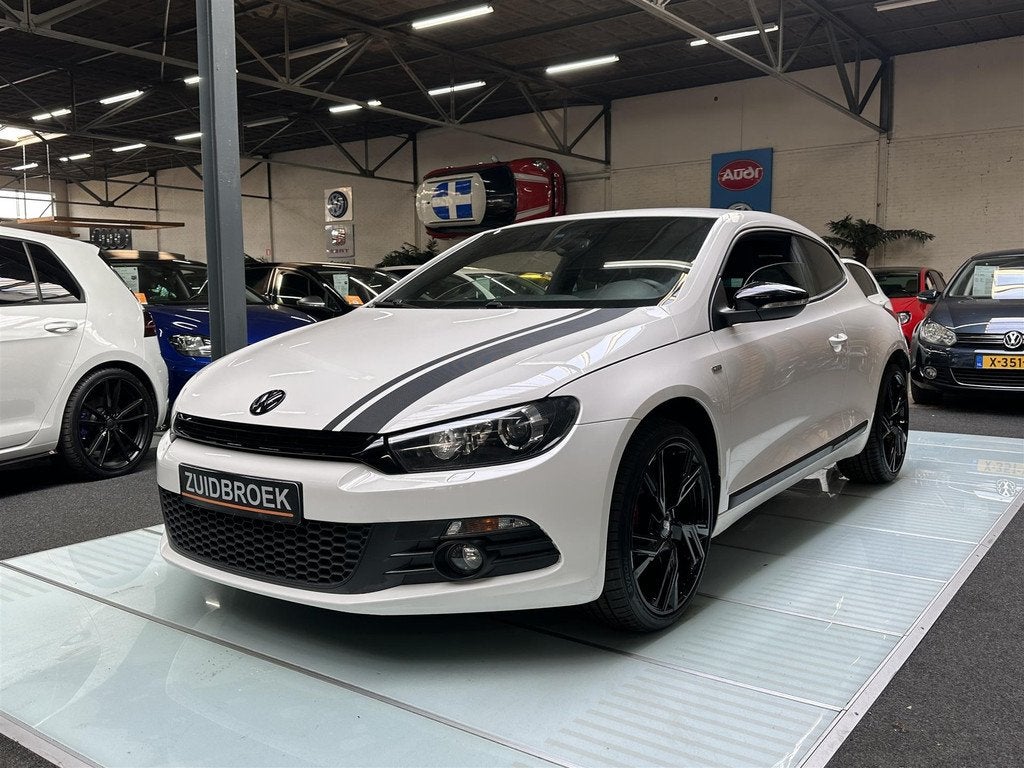 Volkswagen Scirocco 1.4 TSI 122PK Match Xenon Clima Stuurbed, Auto's, Gebruikt, 4 cilinders, 1290 kg, Origineel Nederlands