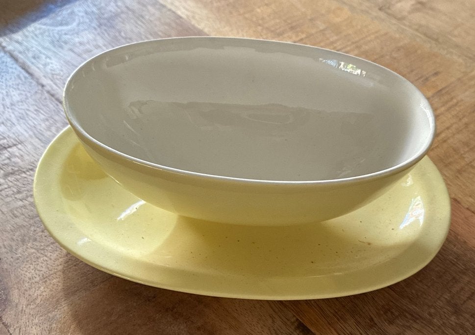 Vintage pastel juskom van P. Regout Maastricht, Antiek en Kunst, Antiek | Servies los, Ophalen