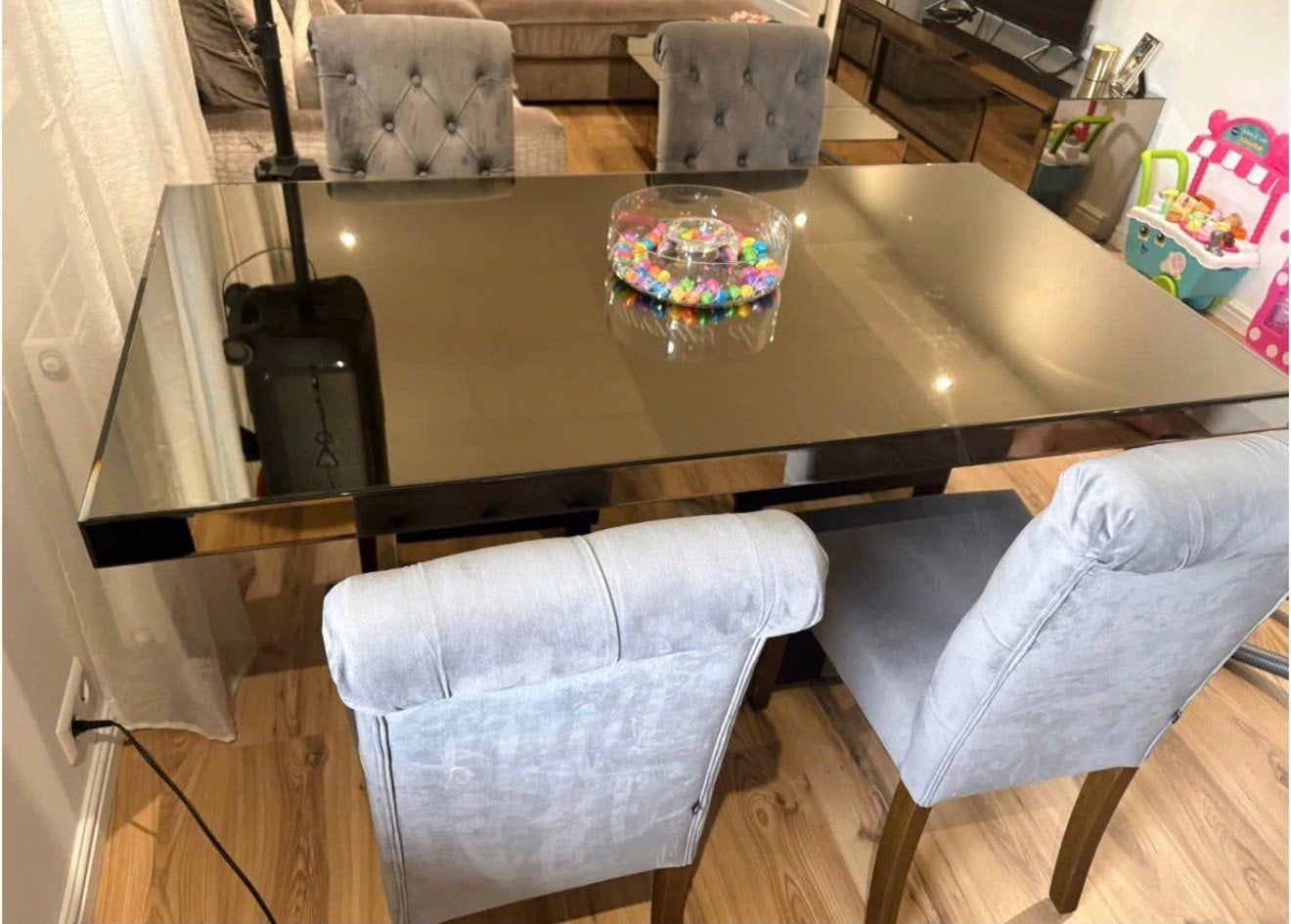 salontafel,eethoek met stoelen en tv meubel te, Huis en Inrichting, Ophalen, Gebruikt, Overige houtsoorten, 50 tot 100 cm