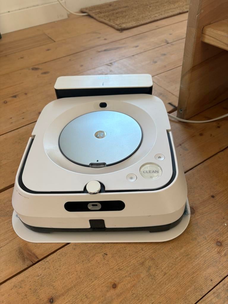 iRobot Braava Jet M6 Robot Mop, Witgoed en Apparatuur, Stofzuigers, Ophalen, Zo goed als nieuw, Robotstofzuiger