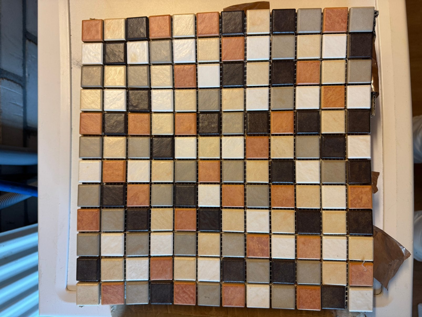Tegeltjes voor een sierrandje in de badkamer of keuken, Doe-het-zelf en Verbouw, Ophalen, 60 cm of meer, Nieuw, Minder dan 5 m²