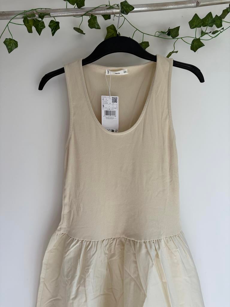 Nieuwe Mango Rib Jurk met Wijde Rok, Kleding | Dames, Jurken, Beige, Nieuw, Ophalen of Verzenden, Maat 36 (S)