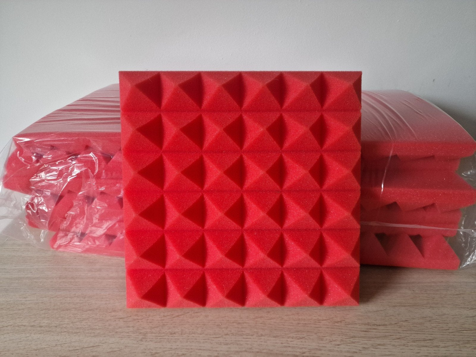 piramide akoestisch schuim rood, Overige materialen, 4 tot 8 cm, Nieuw, Ophalen of Verzenden