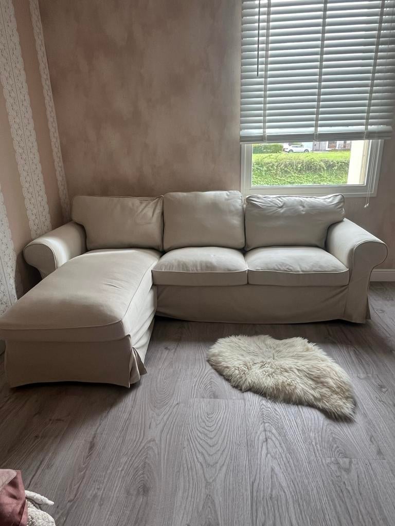 Zo goed als nieuwe crème loungebank met losse hoes (Ikea), Driepersoons, Ophalen of Verzenden, Zo goed als nieuw, 200 tot 250 cm
