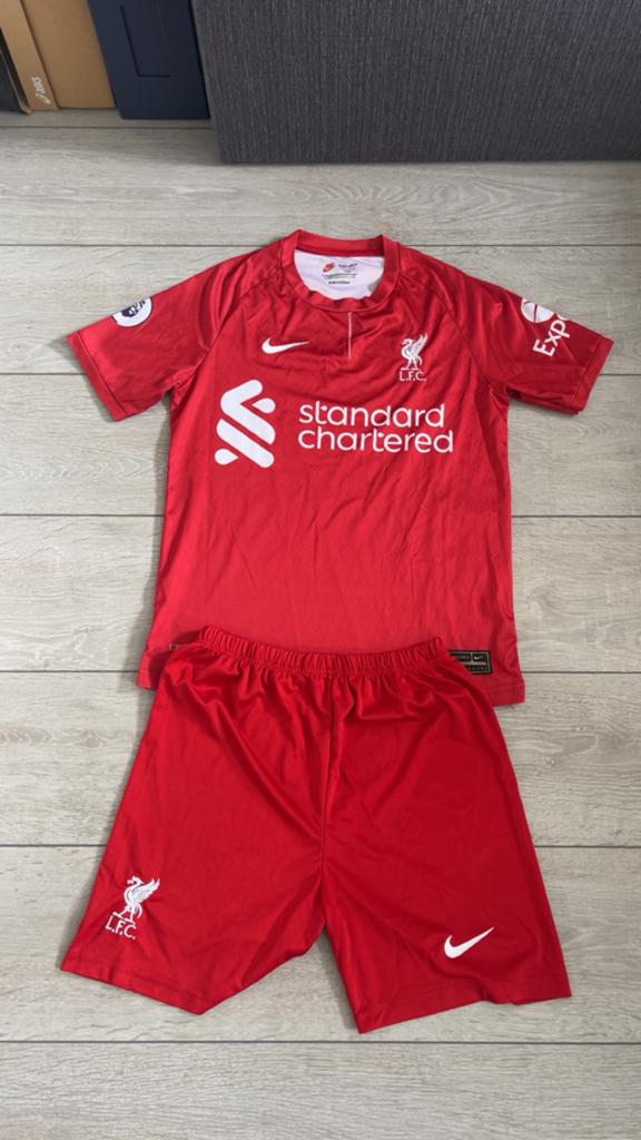 Liverpool pakje, Maat XS of kleiner, Verzenden, Zo goed als nieuw, Shirt