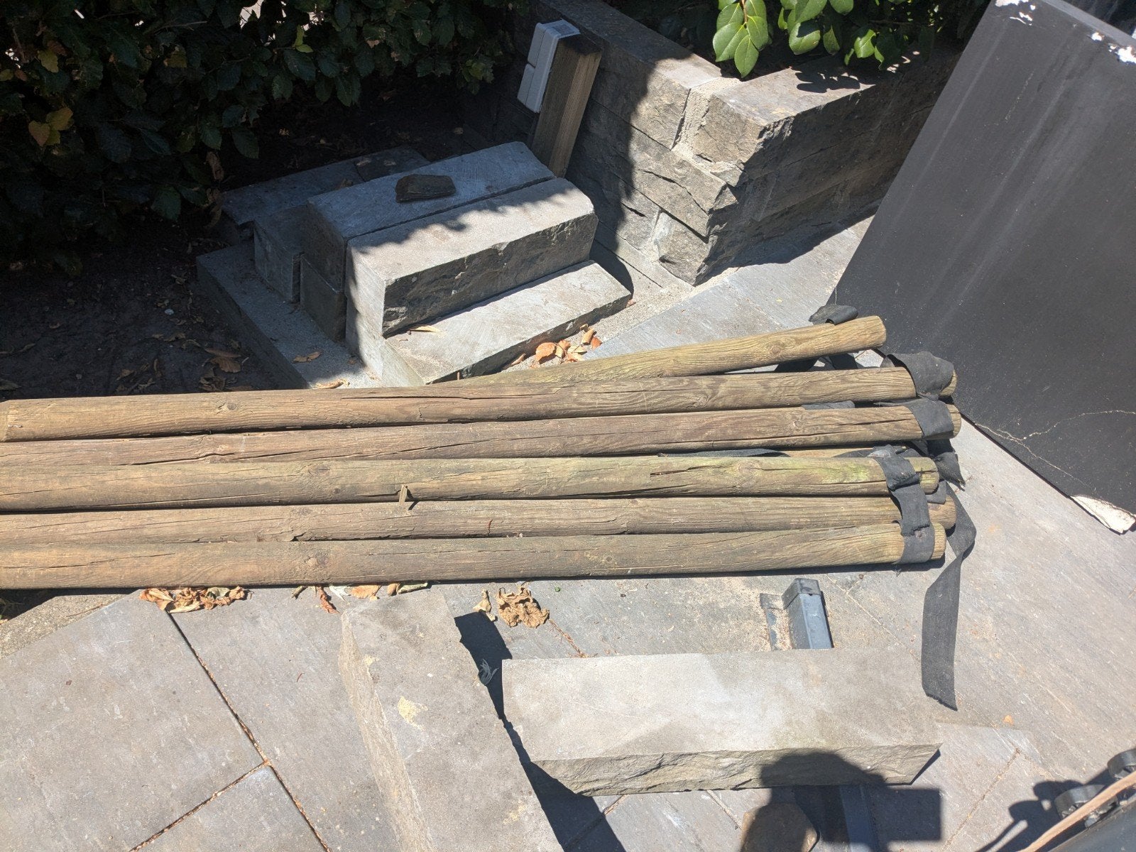 Gratis - gebruikte houten palen van 160 cm, Ophalen, Gebruikt, Minder dan 180 cm, Palen