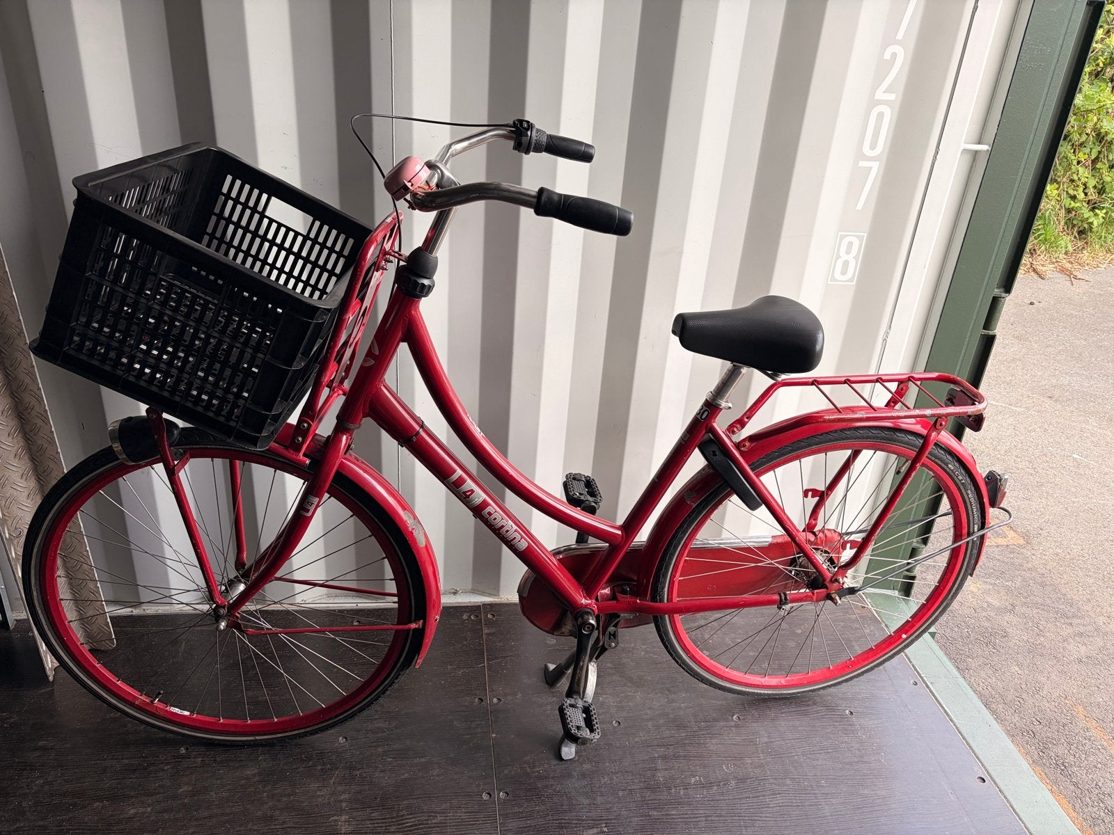 Rode Cortina damesfiets 28 inch met krat, Terugtraprem, Versnellingen, Ophalen, Overige merken