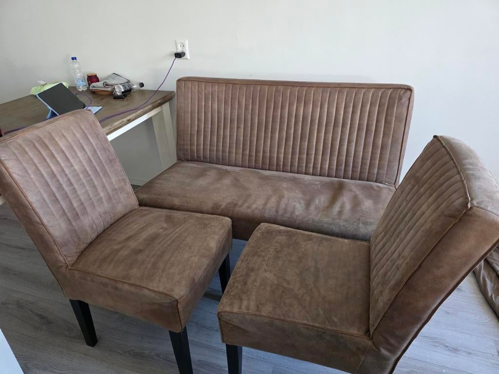 Eetbank en 2 stoelen., Ophalen of Verzenden, Gebruikt, Bruin, Drie