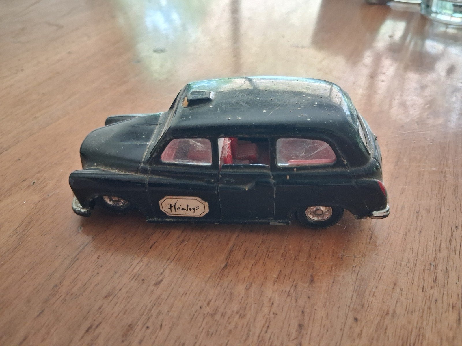 Vintage Hamleys London Taxi Speelgoedauto - 12cm, Overige merken, Gebruikt, 1:50 of kleiner, Auto